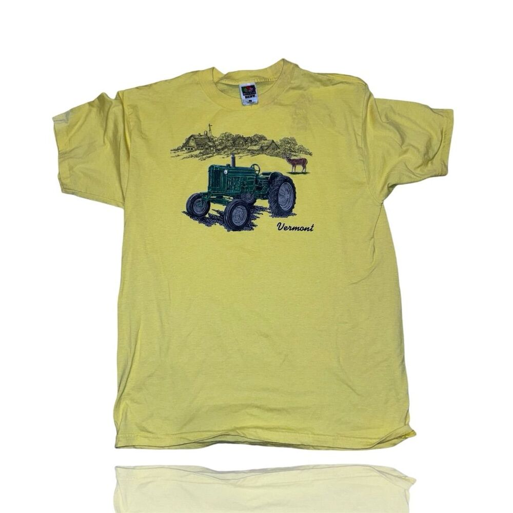 Vintage Vermont Tourist Tractor T-Shirt Men's Large Yellow Short Sleeve (Issues)